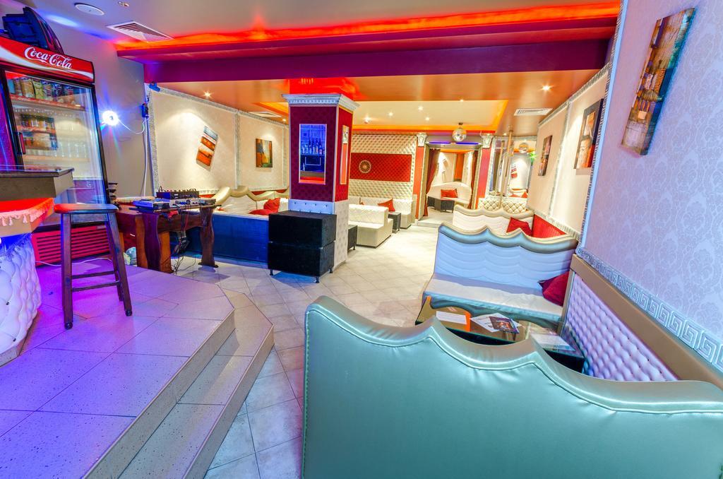 Hotel Cosmos Azenograd Kültér fotó