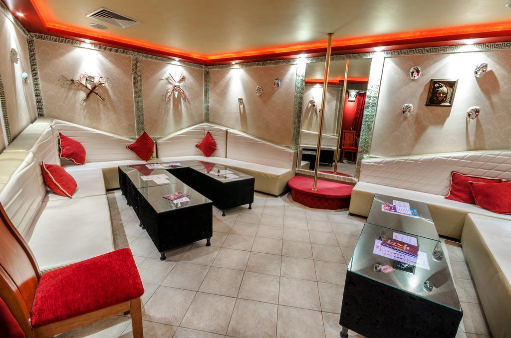 Hotel Cosmos Azenograd Kültér fotó