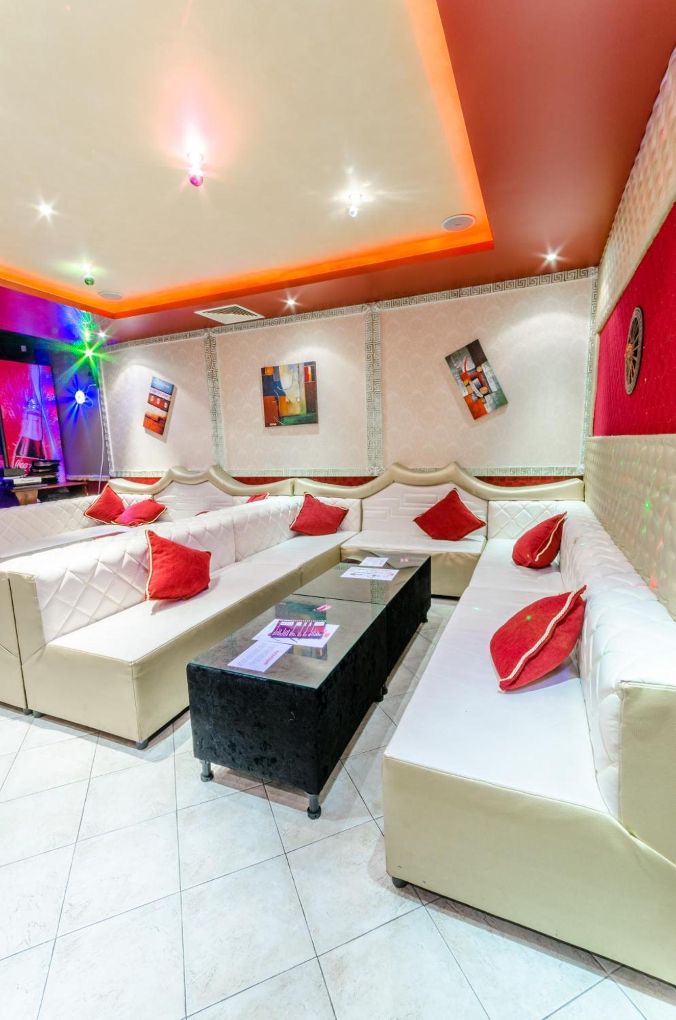 Hotel Cosmos Azenograd Kültér fotó