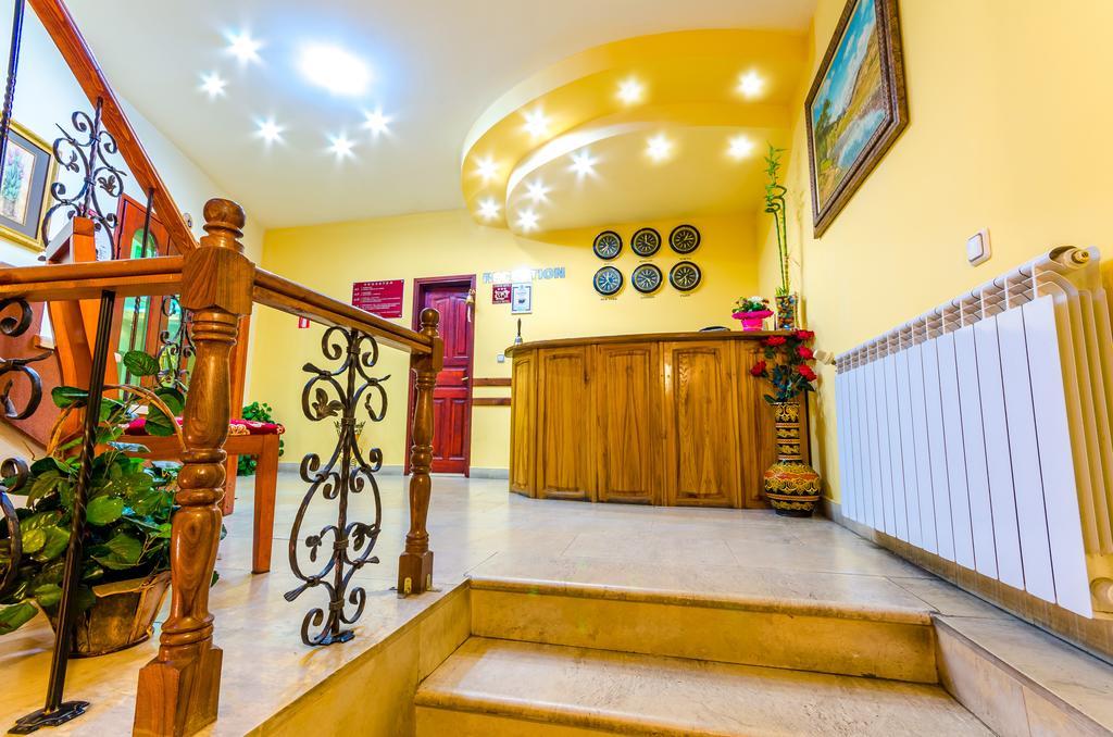 Hotel Cosmos Azenograd Kültér fotó